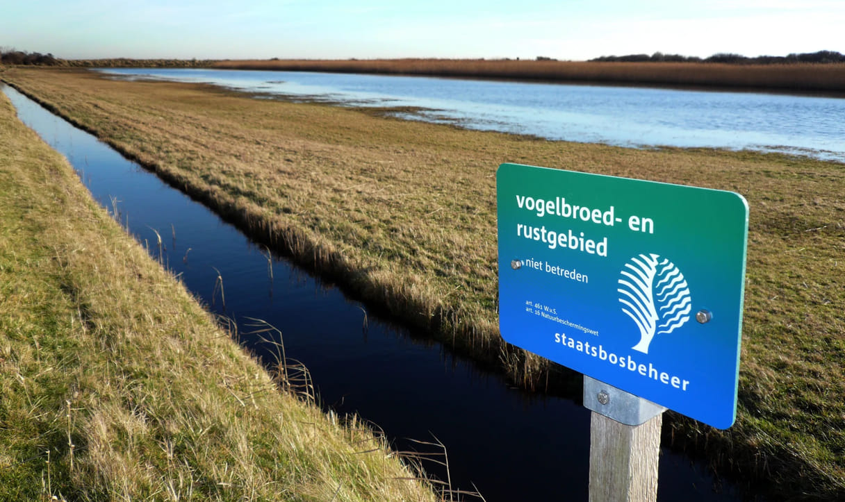Dit is de kwestie zoekt uit: 'Moet de natuur op slot voor de mens?'