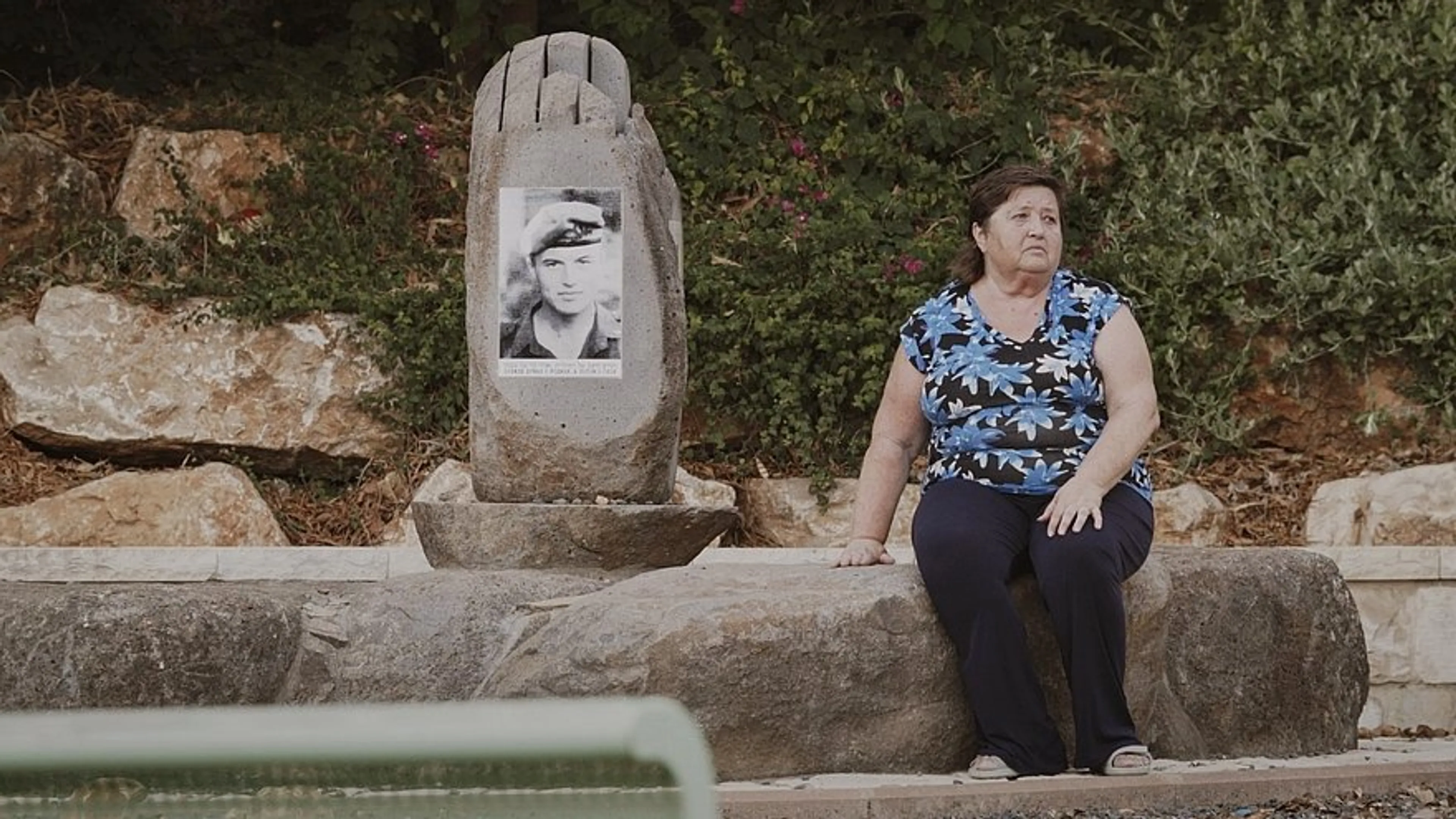 In His Image volgt ouders die een kleinkind van hun overleden zoon wensen