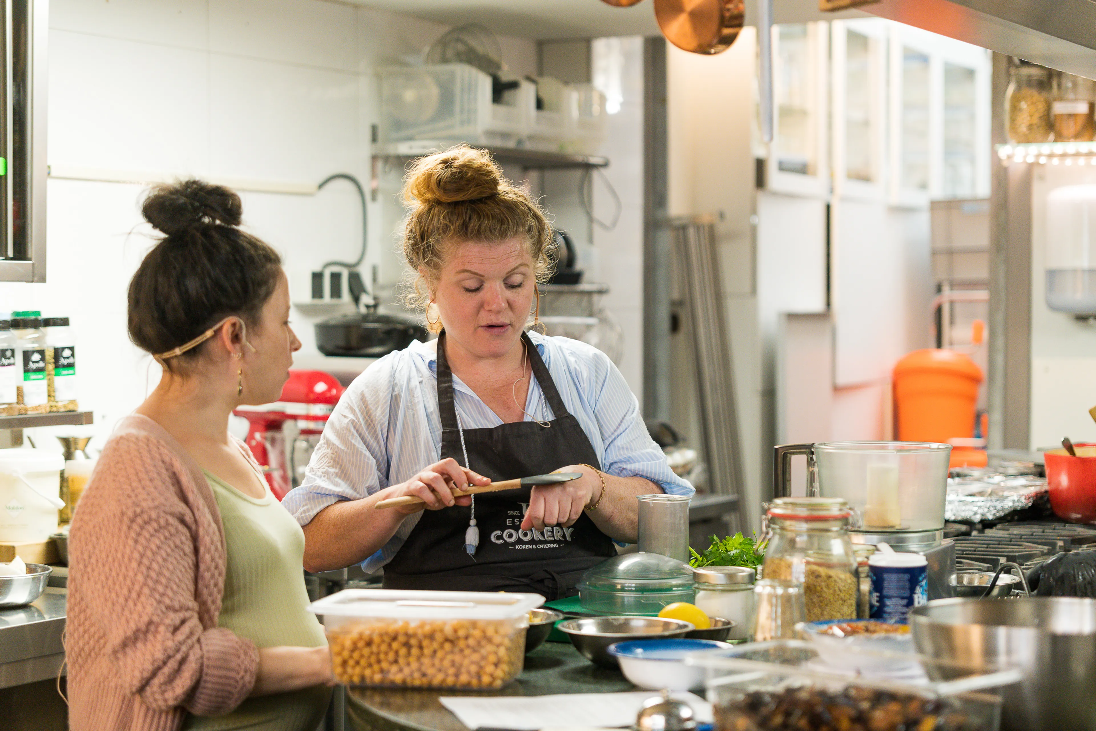 In de Jodcast: de betekenis van Yotam Ottolenghi voor de Nederlandse keuken