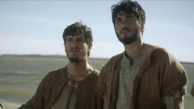 Jakobus en Johannes in de serie The Chosen, dé serie over het leven van Jezus door de ogen van mensen om Hem heen. Ontdek de broers in dit artikel.