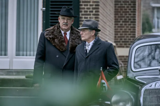 Jack Wouterse en Pierre Bokma zijn in 'De Joodse Raad' te zien als Bram Asscher en David Cohen.