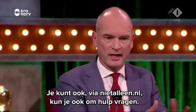 Gert-Jan Segers vertelt op TV bij een KRO-NCRV programma over nietalleen.nl.